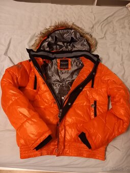 Prodám originál  italskou zimní bundu Nickelson - 9