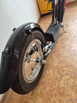 Koloběžka Yedoo - 9