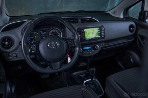 Toyota Yaris 1.5 Hybrid e-CVT Active , 2019, 54kW, DPH - 9