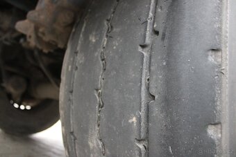 Schmitz SKI 24 SL 10.5, NÁPRAVY 9t, ZVEDACÍ NÁPRAVA, HLINÍK - 9