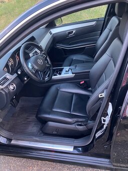 Mercedes-Benz E220 - 9