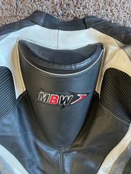 Starší komplet kožená bunda a kalhoty zn MBW vel 56. - 9