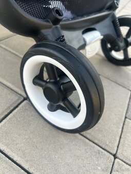 Bugaboo Butterfly - Midnight Black - 9