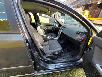 Volvo V50 2.0D, manuál, rv. 2007 - 9
