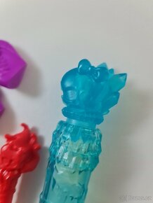 doplňky k Monster High - 9