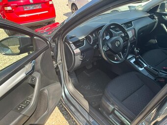 Škoda Octavia 1.4 Tsi 110kw DSG Drive r.v.2017, Serviska - 9
