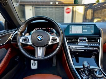 BMW Rad 8 Cabrio 390kw Automat M850i - 9