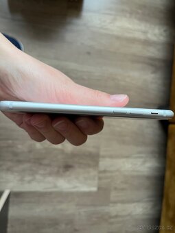 Apple IPhone 7 128Gb - 9