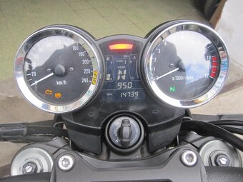 Kawasaki Z 900RS - 9