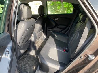 Hyundai ix35 2.0 CRDi 100Kw 4x4 manuál tažné. Záruka - 9
