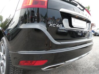 Volvo XC60 2.4 D4 140kW AWD Ocean Race,ČR,DPH - 9