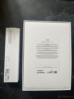 Apple iPad 10.2 (8th gen) + Apple Pencil (1st gen) - 9