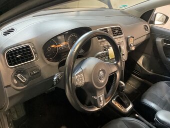 Volkswagen POLO CROSS 1.2 Tsi 77 KW DSG r.2014 TOP VÝBAVA - 9