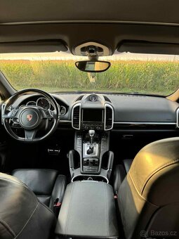 Porsche Cayenne - 9