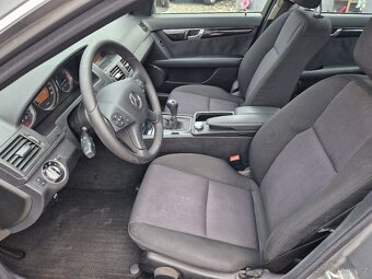 Mercedes Benz W204,C220CDi,125KW,MANUÁL,BEZ KOROZE,R.V.2011 - 9