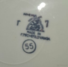 Nová RETRO sada porcelánových talířů 18 ks (6+6+6). Značeno - 9