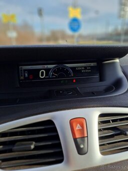 Renault scenic 3, Rok 2010, tažné zařízení - 9