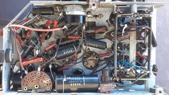 Elektronkové bateriové rádio TESLA 3101B - 9