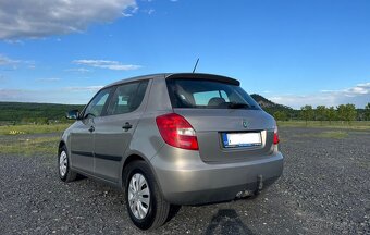 Škoda Fabia 1.2 HTP 44 kw r.v. 2009 98 000 km - 9