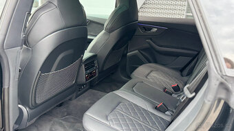 AUDI Q8 3.0TDI 210kW quattro Sline black optik ODPOCET DPH - 9