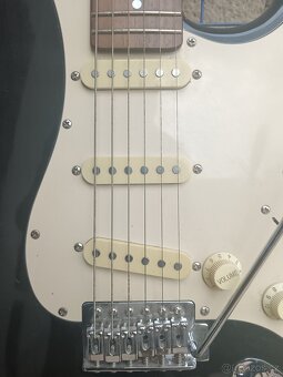 Elektrická kytara Crafter - 9