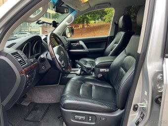 Toyota land cruiser V8 4x4 automat TOPSTAV 93 000km - 9