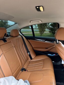 BMW 520d xDrive, leasing + DPH - 9