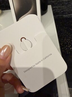 Apple Iphone 15 Pro 256 GB přírodní titan - 9