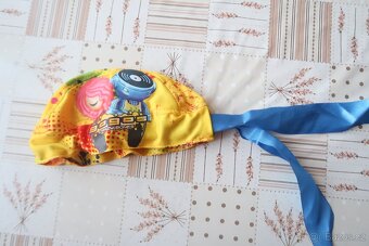 Gogouni figurky. album  čepice. - 9