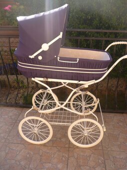 Kočárek - retro, starý. - 9