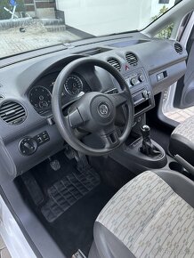 VW CADDY 1,6 TDI, 143 000 km, Klimatizace - 9