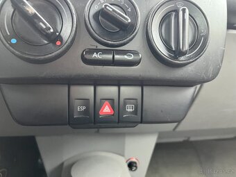 VW New Beetle 1,9 TDI, 66 kW - 9