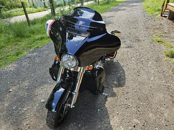 HARLEY DAVIDSON ELECTRA GLIDE FLHT 107cu naj.6550Km - 9