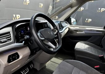 Volkswagen Multivan automat nafta 110 kw 2022 - 9
