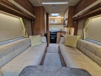 Malý Lehký karavan LUNAR COSMOS 352 - 9