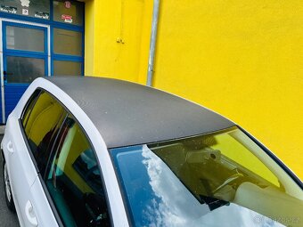 VOLKSWAGEN GOLF 1.4 16V 59 kW PUVOD ČR DIGI KLIMA - 9