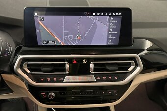 BMW X3 2.0d xDrive Premium int.,MY2022 140kW, odpočet DPH - 9