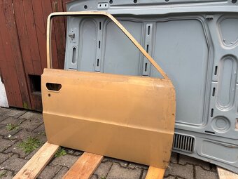 Díly karoserie Škoda 120 - 9