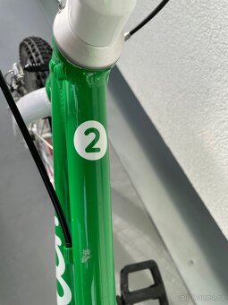 Zelené lehké kolo Woom 2 - 14” - 9