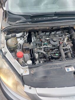 PRODÁM PEUGEOT 307 Hdi - 9