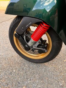 2022 PIAGGIO VESPA 300 GTS HPE RACING SIXTIES 3000 km - 9