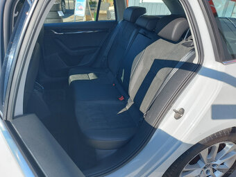 Škoda Octavia 1.5 TSI DSG /CNG /Style Plus/ČR - 9