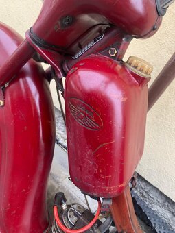 Jawa 555 - 9