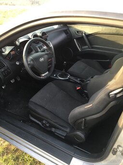 Hyundai Coupe Gk - 9