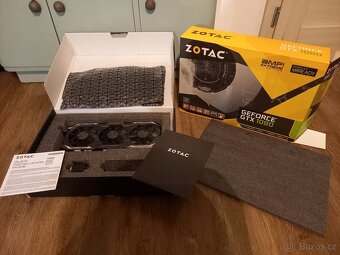 Zotac GTX1080 AMP Extreme - 9