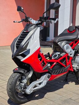 Italjet Dragster 125 červená, 2025, DPH - 9