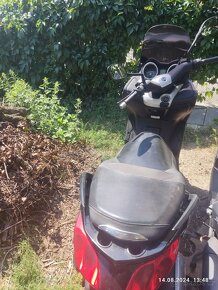 Yamaha Xmax- MBK Skycruiser - 9