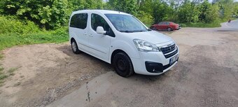 Peugeot Partner Teepe 1,6HDI - 73 KW - 9