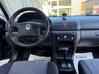 Škoda Octavia 1 combi 2.0 benzín AUTOMAT - 9