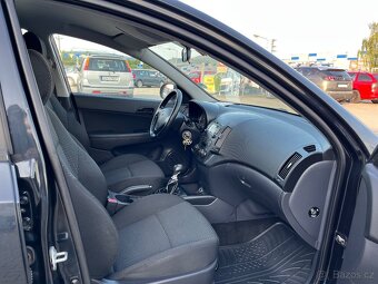 Hyundai i30 1.6 CRDI 85kW - 9